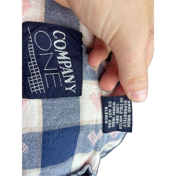 Company One Women’s Vintage Blue Checked Hearts Button-Up Blouse Size Medium - Picture 6 of 6